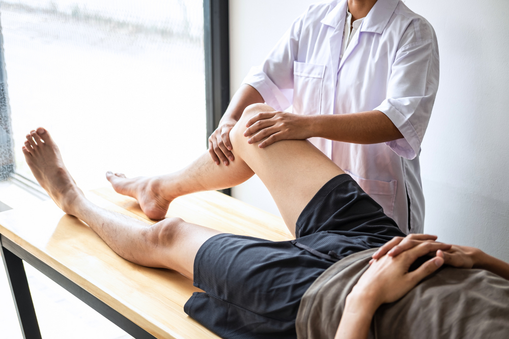 Delving into Effective Knee Pain Relievers and Natural Remedies for Joint Pain